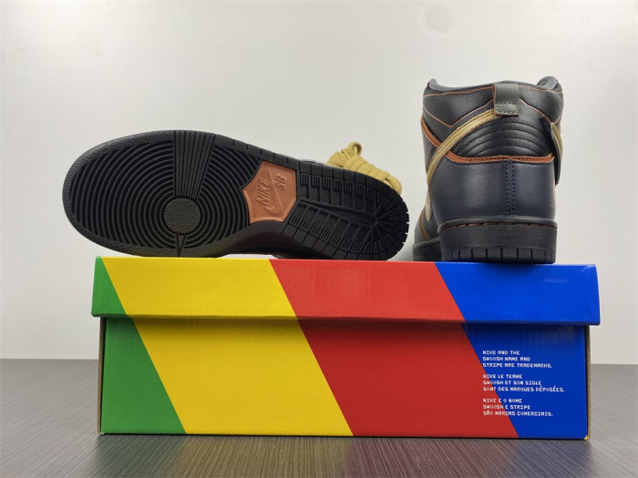 Gundam x Nike SB Dunk High “Banshee” DH7717-400 - CCSHOES