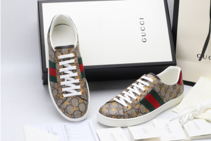 GUCC ACE EMBROIDERED LOW-TOP SNEAKER 548950 9N020 8465 - CCSHOES
