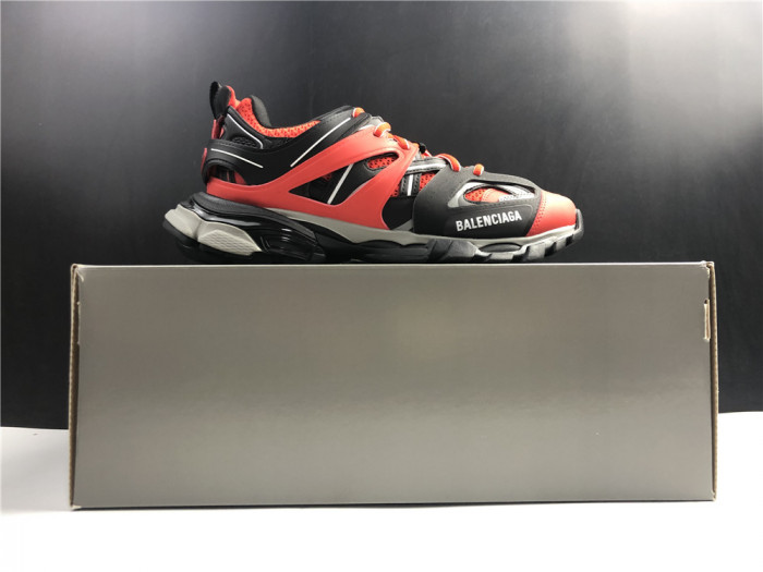 BLCG Track Sneaker 542023 W1GB8 5201 - CCSHOES