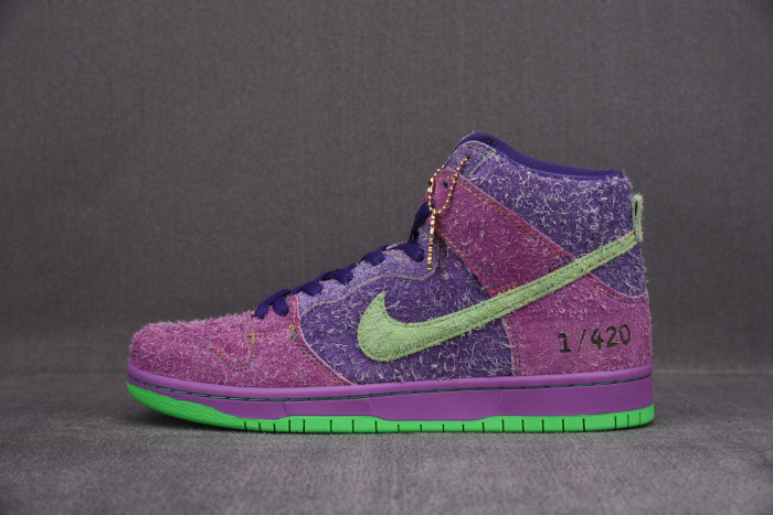 Nike SB Dunk High Reverse Skunk 420 CW9971-500 - CCSHOES
