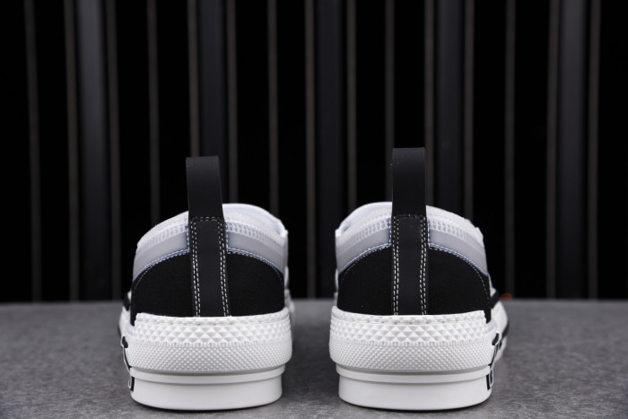 DR Homme Kaws Sneaker - CCSHOES