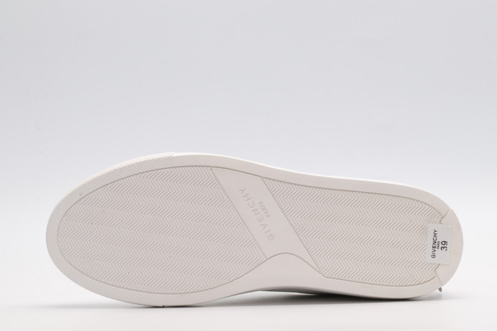 Givench LOW-TOP SNEAKER - CCSHOES