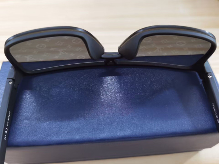 LV GLASSES - CCSHOES
