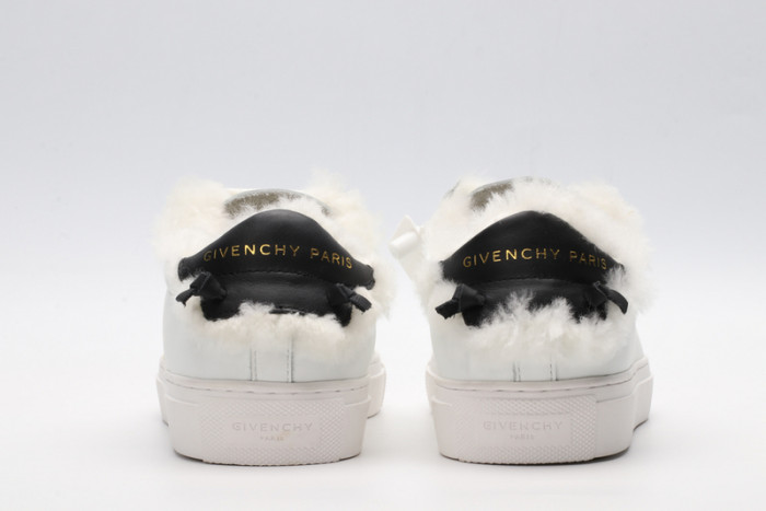 Givench LOW-TOP SNEAKER - CCSHOES