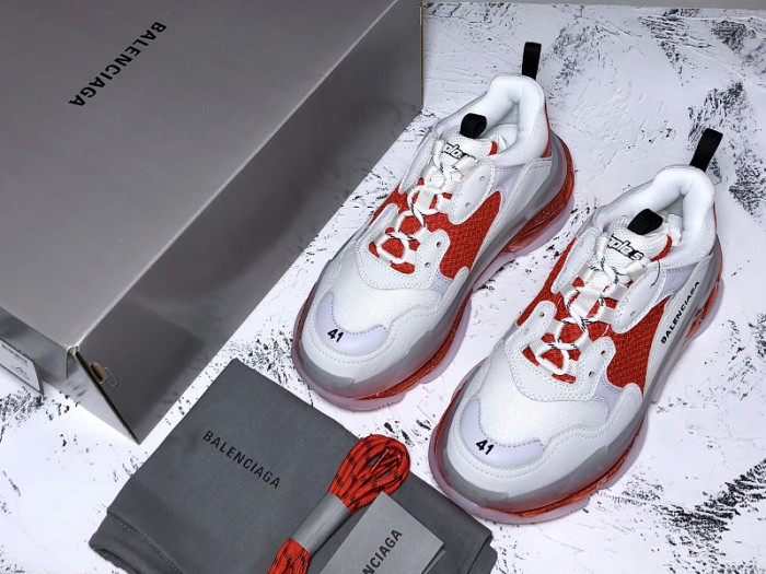 BLCG TRIPLE S SNEAKER 541624 W09OL 1618 - CCSHOES