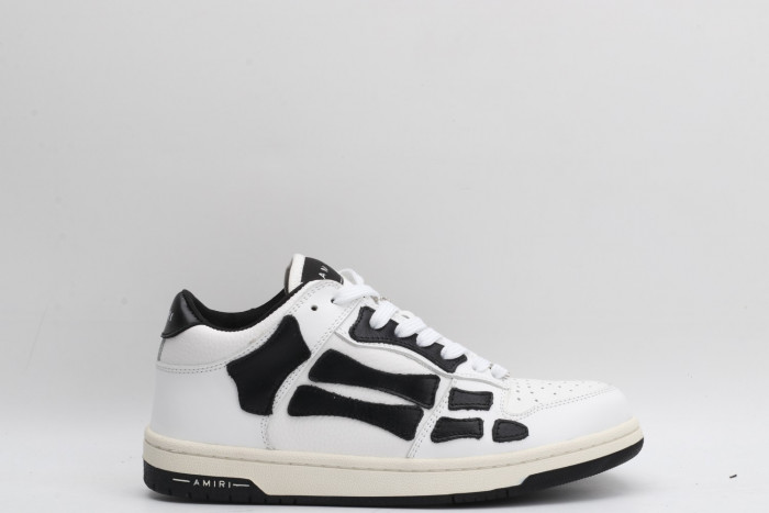 AR1M1 Low-Top Sneaker - CCSHOES