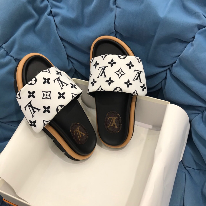 LV SLIPPERS - CCSHOES