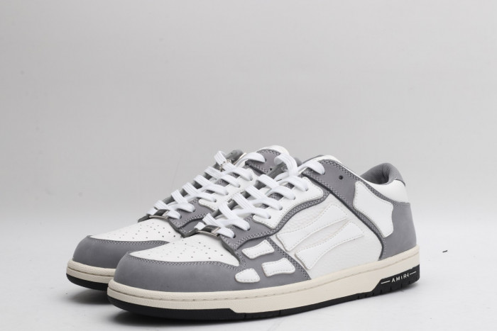 AR1M1 Low-Top Sneaker - CCSHOES