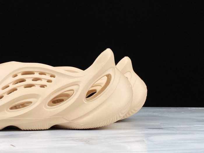 Yeezy Foam Runner Slide - CCSHOES