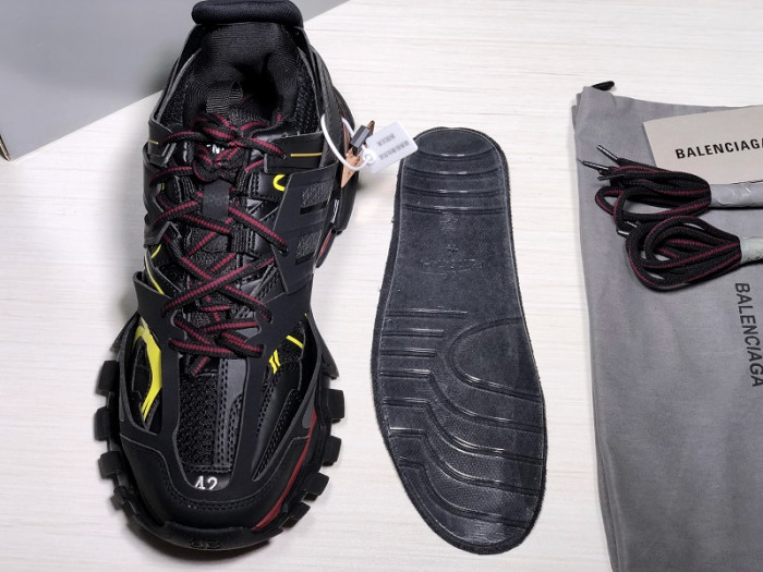 BLCG TRACK TRAINER 'BLACK BORDEAUX' 542023 W1GB1 6162 - CCSHOES
