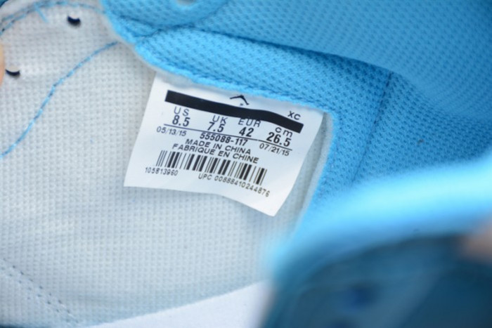 Air Jordan 1 Retro High OG 'UNC' 555088-117 - CCSHOES
