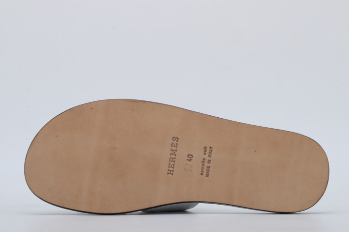 Herme Slippers - CCSHOES