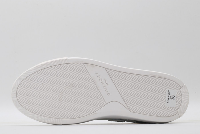 Givench LOW-TOP SNEAKER - CCSHOES