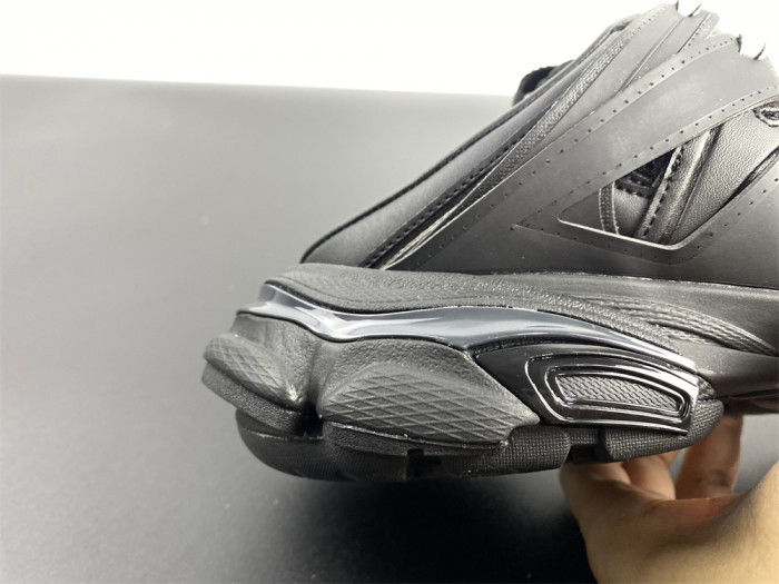 BLCG TRACK SLIPPER - CCSHOES