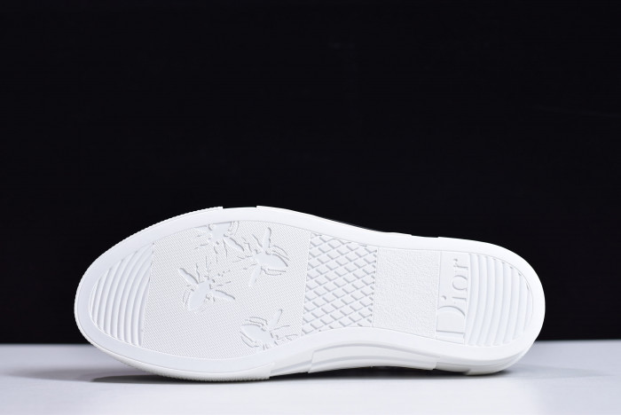 DR B23 Oblique Low Top Sneakers - CCSHOES