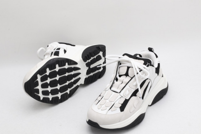AR1M1 Low-Top Sneaker - CCSHOES