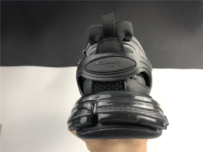 BLCG Track Sneaker 542023 W3GB1 7302 - CCSHOES