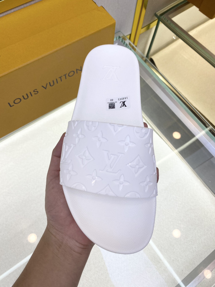 Loui Vuitto SLIPPERS - CCSHOES