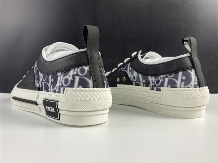 DR B23 Low Top Oblique Sneaker Black & White - CCSHOES