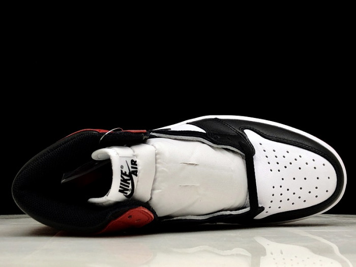 Air Jordan 1 Retro Black Toe 555088-125 - CCSHOES