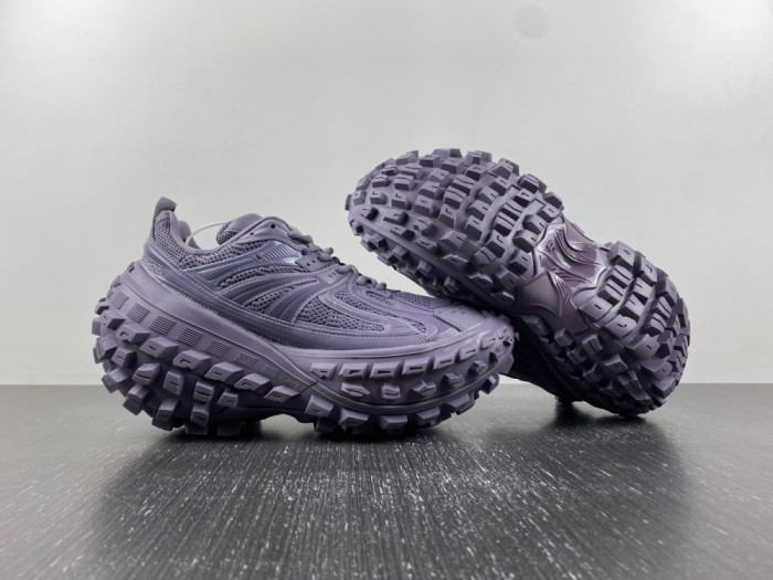 BLCG DEFENDER SNEAKER 685613 W2RAM5500 - CCSHOES