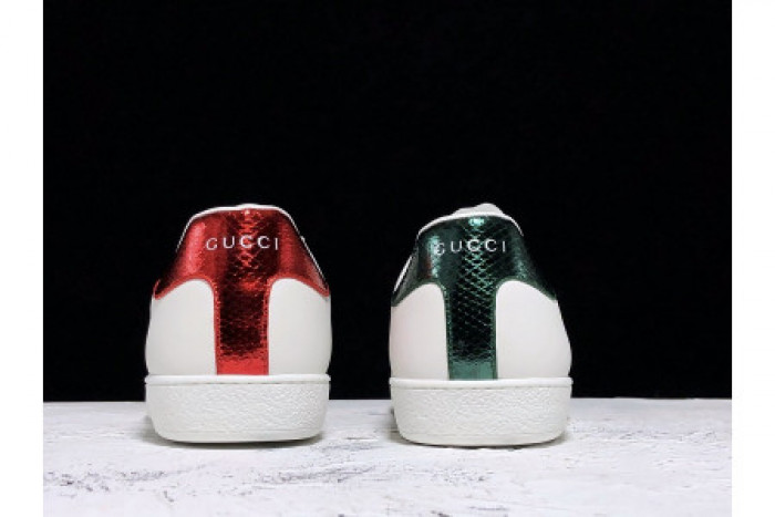 GUCC ACE EMBROIDERED LOW-TOP SNEAKER WHITE WITH BEE - CCSHOES