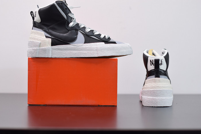 SACAI X NIKE BLAZER MID BLACK GREY BV0072-002 - CCSHOES