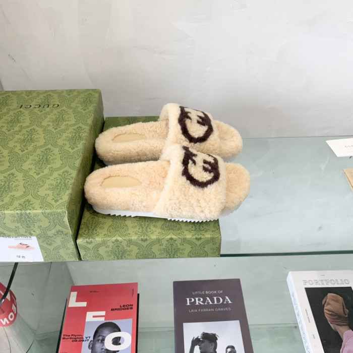 GUCC SLIPPER - CCSHOES