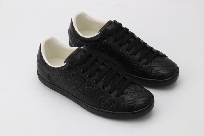GUCC LOW-TOP SNEAKER - CCSHOES
