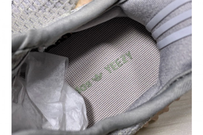 ADIDAS KIDS YEEZY 350 BOOST V2 “TRUE FORM” Kids-EG7492 - CCSHOES