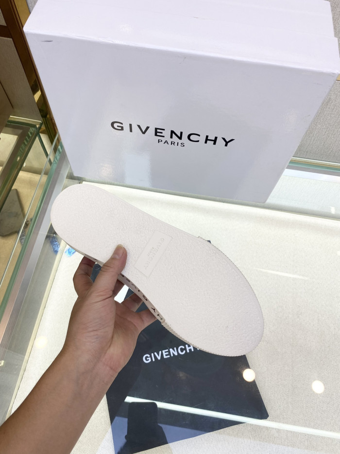 Givench Spectre Low-TOP SNEAKER - CCSHOES
