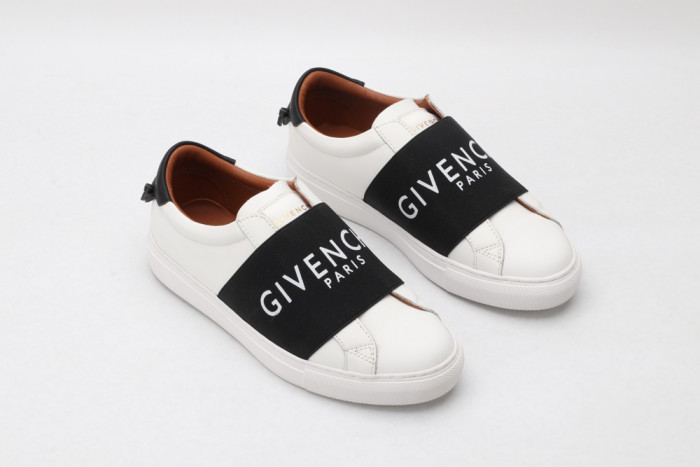 Givench LOW-TOP SNEAKER - CCSHOES