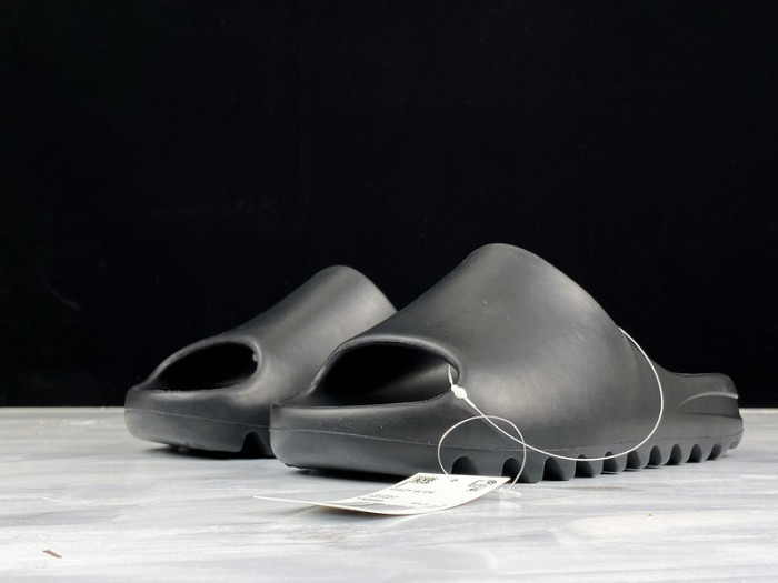 Adidas Yeezy Slide Black FX0495 - CCSHOES