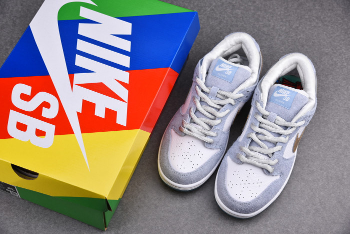 Sean Cliver x Dunk Low SB DC9936 100 - CCSHOES
