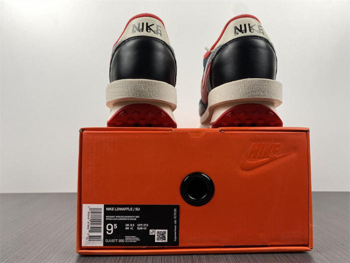 sacai x Undercover x LDWaffle 'Midnight Spruce University Red' DJ4877-300 - CCSHOES