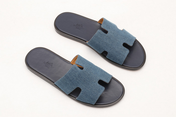 Herme Slippers - CCSHOES