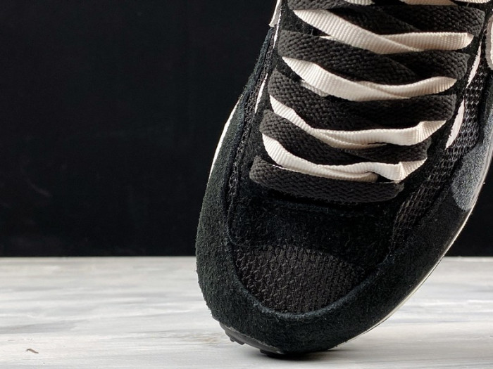 Sacai X Nike LDV Waffle 'Black' CV1363-001 - CCSHOES