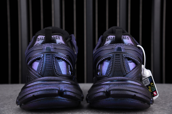 BLCG Track 2 570391 W2GN1 9025 - CCSHOES