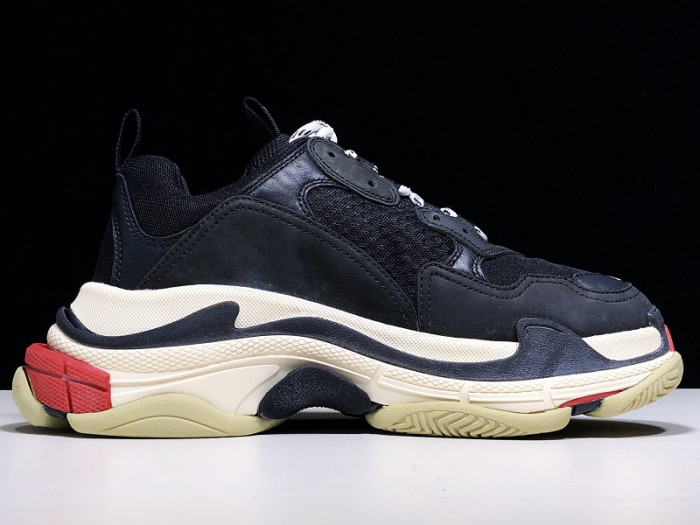 BLCG TRIPLE S TRAINER 'BLACK RED' 2018 533882 W09O1 1000 - CCSHOES