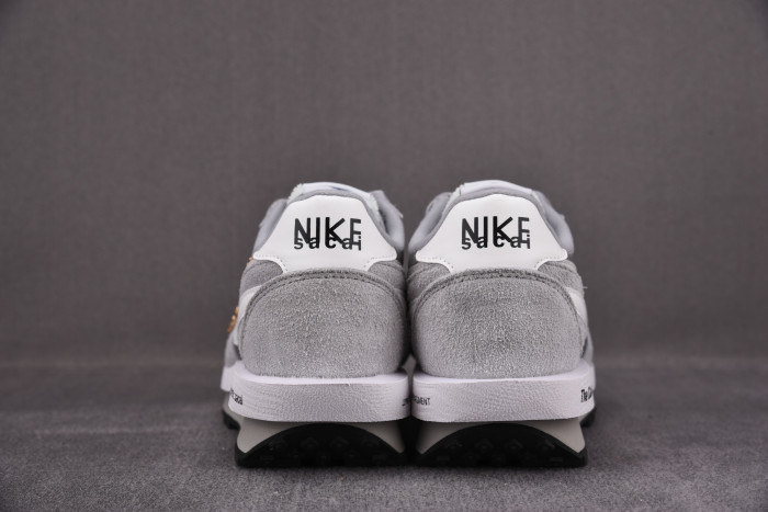 Fragment x Sacai x Nike LDWaffle “Wolf Grey” DH2684-001 - CCSHOES