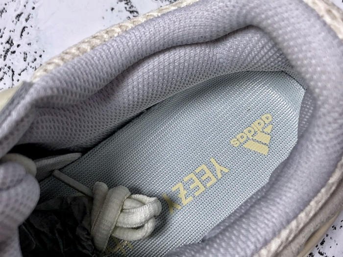 Adidas Yeezy Boost 700 Analog EG7596 - CCSHOES