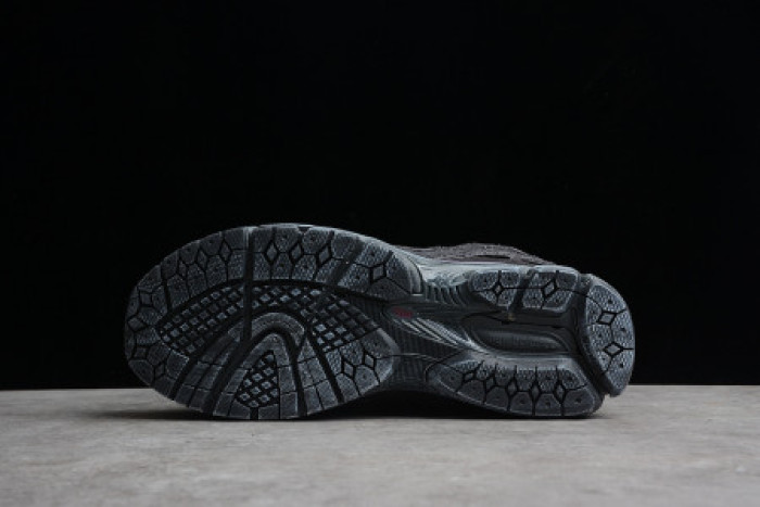 NEW BALANCE 2002R PROTECTION PACK PHANTOM M2002RDB - CCSHOES