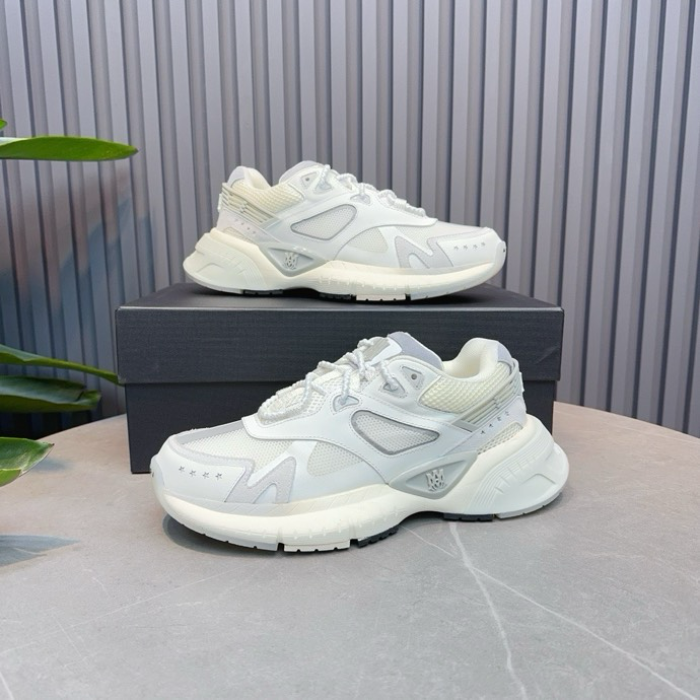 AR1M1 Low-Top Sneaker - CCSHOES