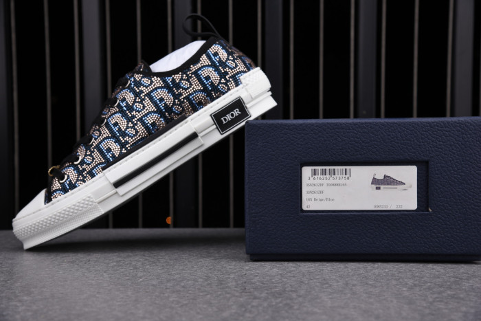 DR Homme Kaws - CCSHOES