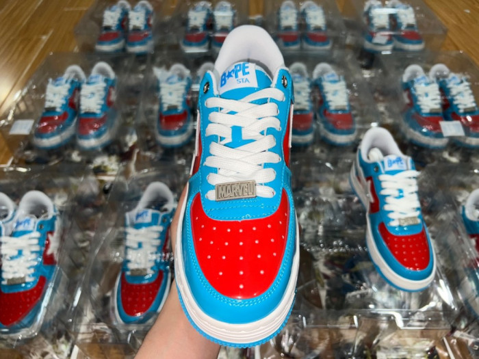 A BATHING APE MARVEL BAPE STA - CCSHOES