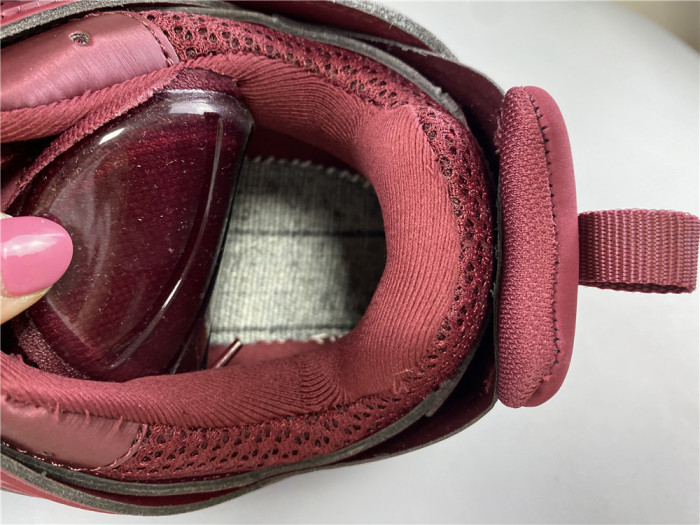 BLCG Track 3.0 542023 W2LA1 5504 - CCSHOES