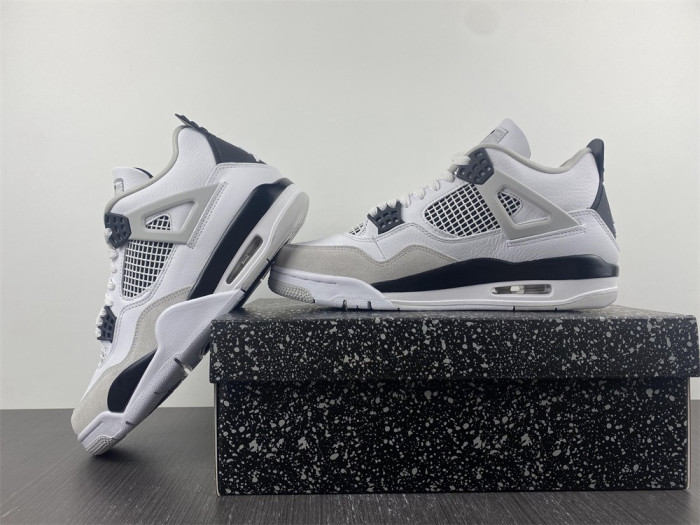 Jordan 4 Retro Military Black DH6927-111 - CCSHOES