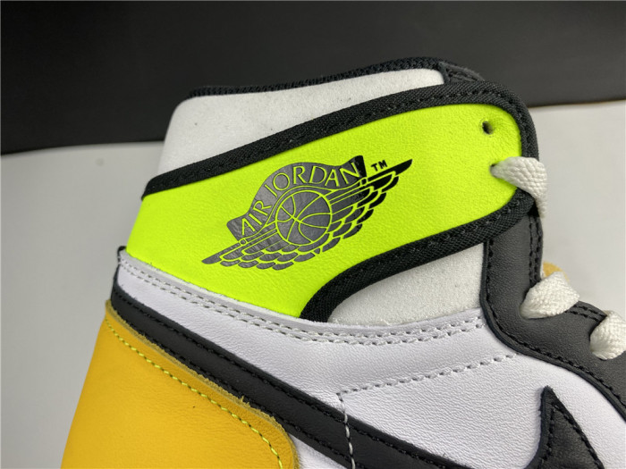 AIR JORDAN 1 RETRO HIGH OG 'VOLT GOLD' 555088-118 - CCSHOES