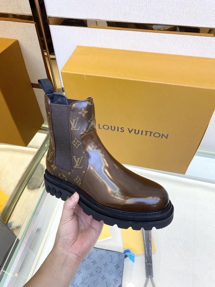 LOUS VUITON BOOTS - CCSHOES