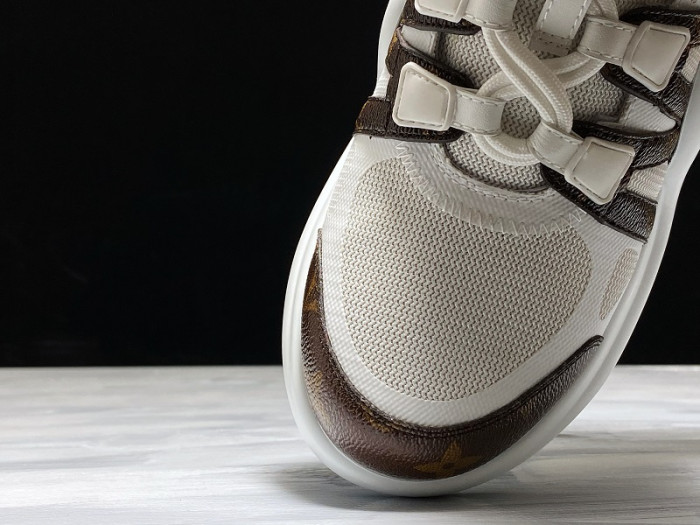 LV ARCHLIGHT SNRAKER WHITE/OLDLACE 51BCOLORE 1A43KV - CCSHOES